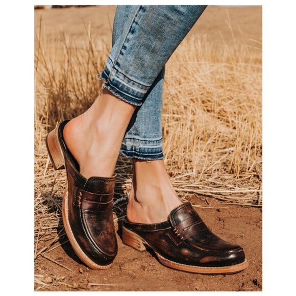 Freebird Slide With Me Monalisa Loafers Mules  Distressed Look Leather sz 7 - Picture 1 of 12